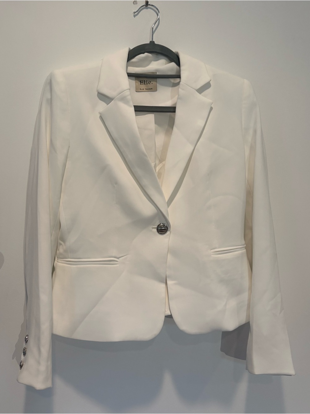 Elie Tahari Ivory Single-Button Tailored Blazer